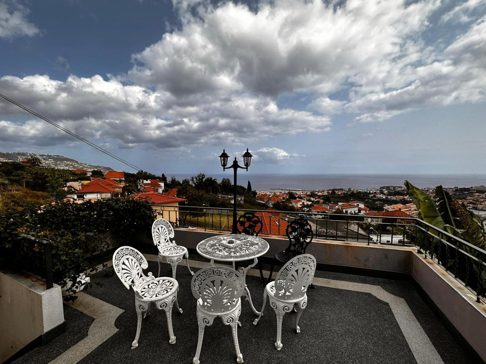 Villa Casa De Ferias Dos Marmeleiros Funchal  Exterior foto